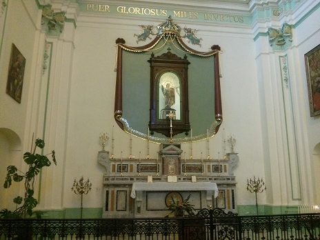 L'altare di San Chirico nel duomo parrocchiale